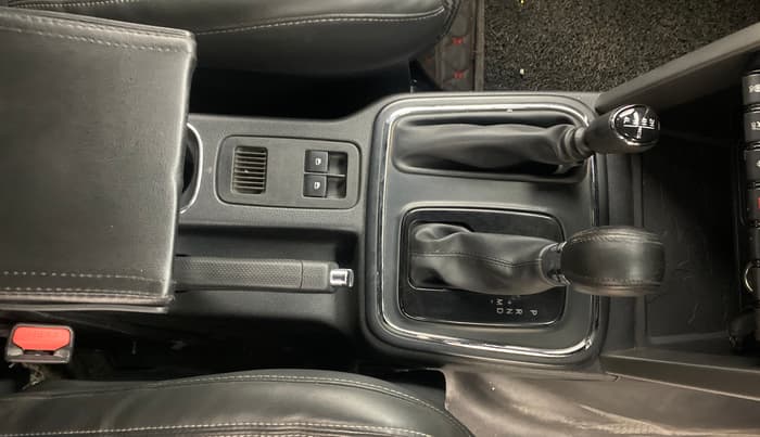 2021 Mahindra Thar LX D AT 4WD HT, Diesel, Automatic, 96,736 km, Gear Lever