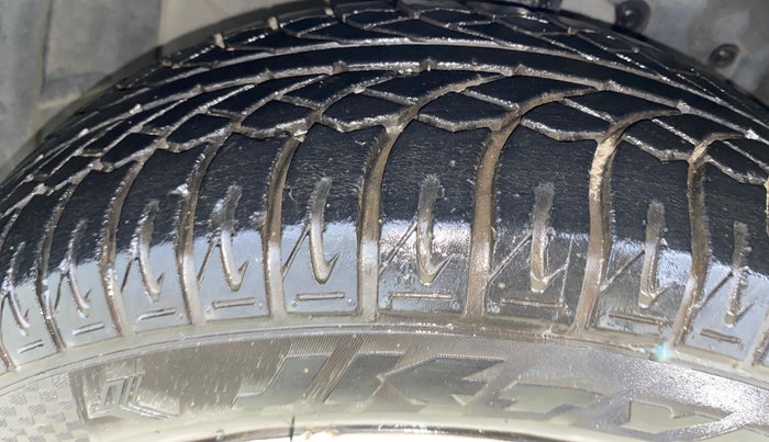 2014 Ford Ecosport TREND 1.5L PETROL, Petrol, Manual, 88,777 km, Right Front Tyre Tread