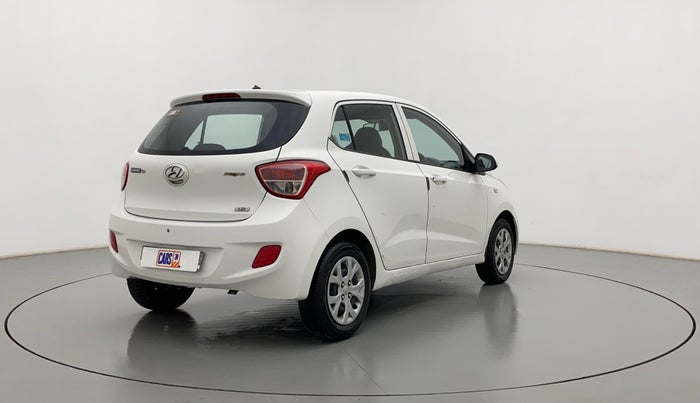 2016 Hyundai Grand i10 MAGNA 1.2 KAPPA VTVT, Petrol, Manual, 46,484 km, Right Back Diagonal