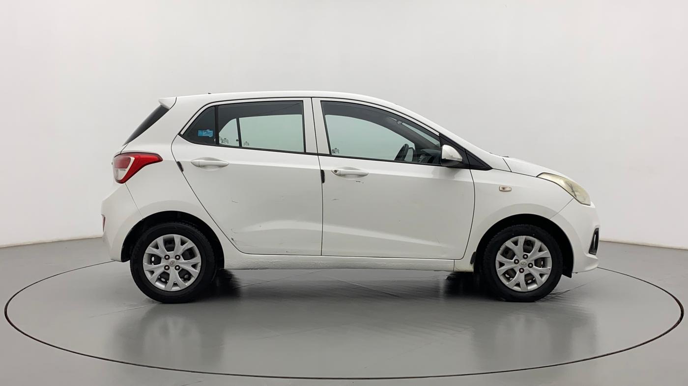 2016 Hyundai Grand i10 MAGNA 1.2 KAPPA VTVT, Petrol, Manual, 46,484 km, Right Side View