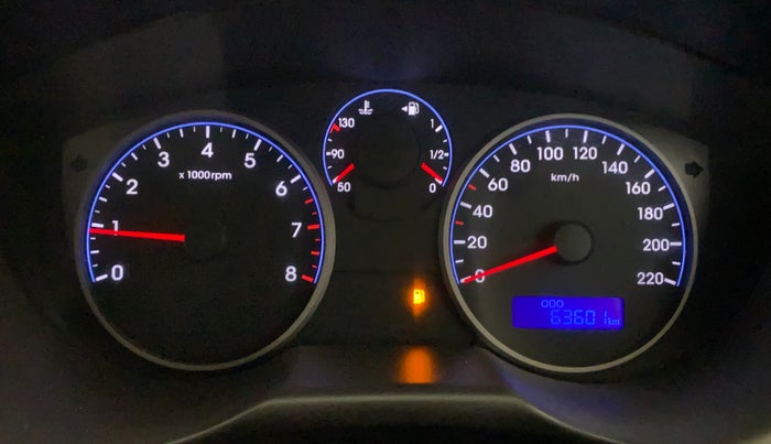 2014 Hyundai i20 SPORTZ 1.2, CNG, Manual, 63,655 km, Odometer Image