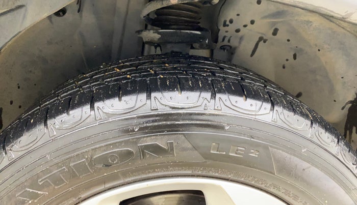 2018 Jeep Compass LIMITED 1.4 PETROL AT, Petrol, Automatic, 42,428 km, Right Front Tyre Tread