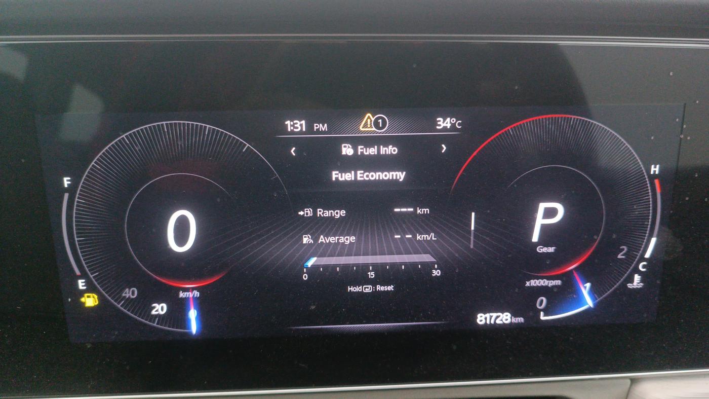2022 Mahindra XUV700 AX 5 D AT 5 STR, Diesel, Automatic, 81,727 km, Odometer Image