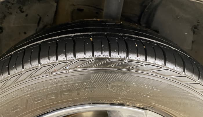 2022 Tata NEXON XZA PLUS PETROL DARK EDITION, Petrol, Automatic, 54,033 km, Right Front Tyre Tread