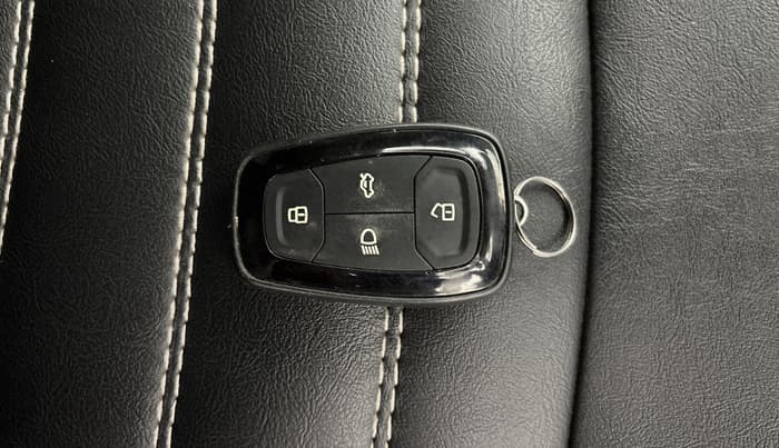 2021 Tata NEXON XZA PLUS DIESEL, Diesel, Automatic, 54,661 km, Key Close Up