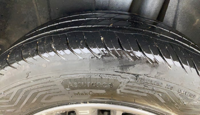 2019 Maruti Ertiga ZXI AT SHVS, Petrol, Automatic, 86,151 km, Left Rear Tyre Tread