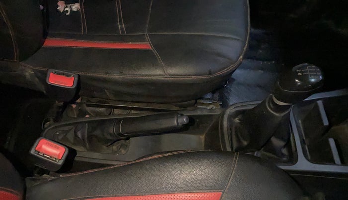 2021 Renault Kwid RXL 1.0, Petrol, Manual, 82,130 km, Gear Lever