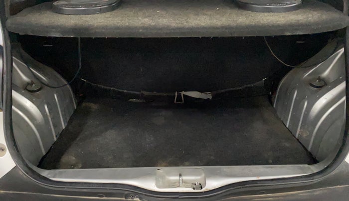 2021 Renault Kwid RXL 1.0, Petrol, Manual, 82,130 km, Boot Inside