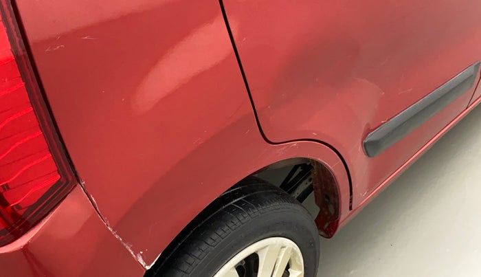2015 Maruti Wagon R 1.0 VXI, Petrol, Manual, 55,386 km, Right quarter panel - Slightly dented