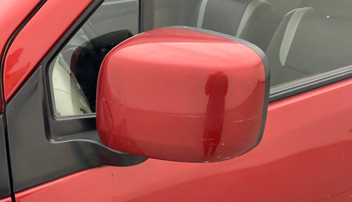 2015 Maruti Wagon R 1.0 VXI, Petrol, Manual, 55,386 km, Left rear-view mirror - Minor scratches