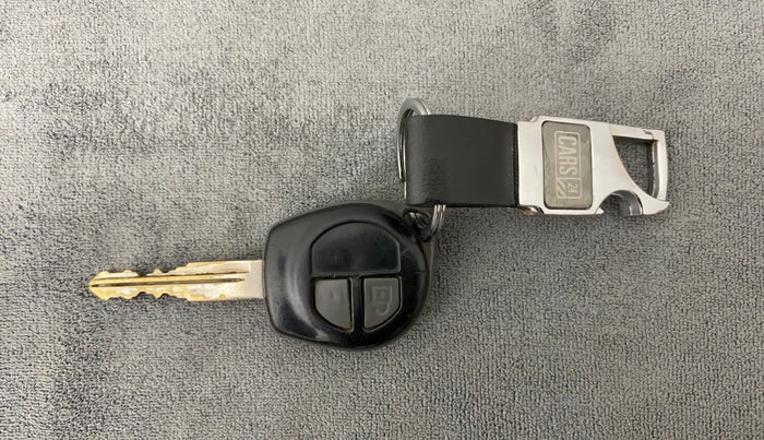 2015 Maruti Wagon R 1.0 VXI, Petrol, Manual, 55,386 km, Key Close Up