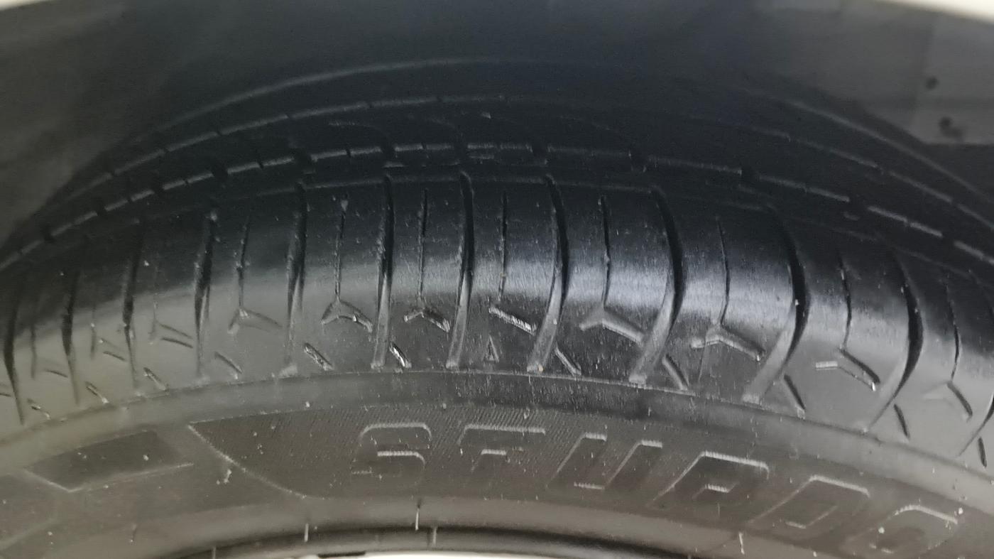 2020 Maruti New Wagon-R VXI 1.2 AMT, Petrol, Automatic, 98,365 km, Right Front Tyre Tread