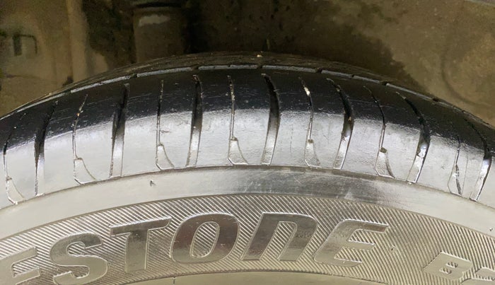 2018 Maruti IGNIS ZETA 1.2 AMT, CNG, Automatic, 73,516 km, Right Rear Tyre Tread