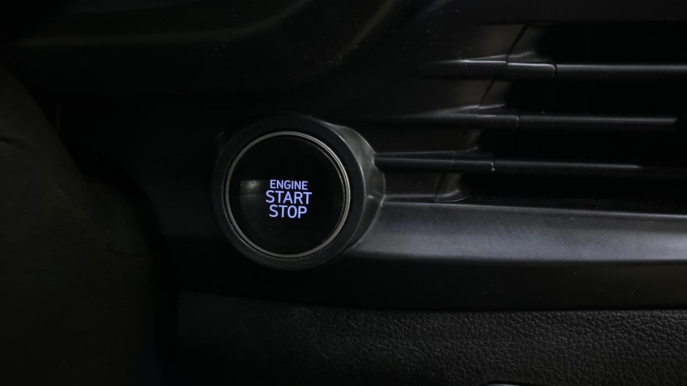2021 Hyundai NEW I20 ASTA 1.2 AT, Petrol, Automatic, 49,399 km, Keyless Start/ Stop Button