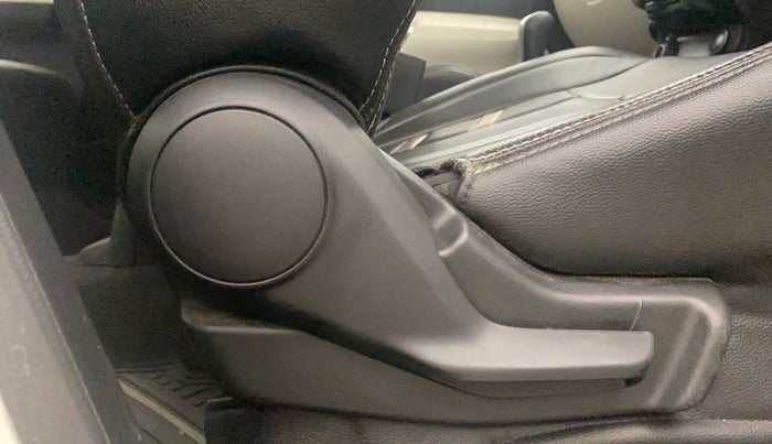 2018 Maruti IGNIS DELTA 1.2 AMT, Petrol, Automatic, 45,849 km, Driver Side Adjustment Panel