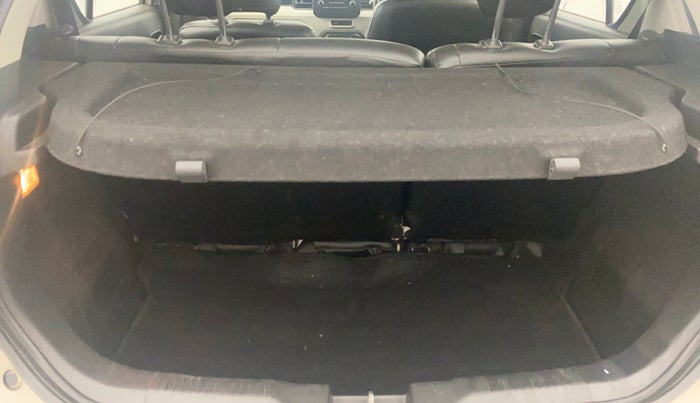 2018 Maruti IGNIS DELTA 1.2 AMT, Petrol, Automatic, 45,849 km, Boot Inside