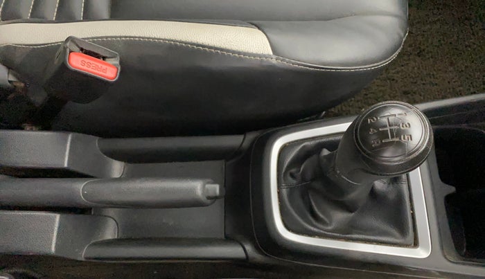 2019 Maruti Swift LXI, Petrol, Manual, 27,475 km, Gear Lever