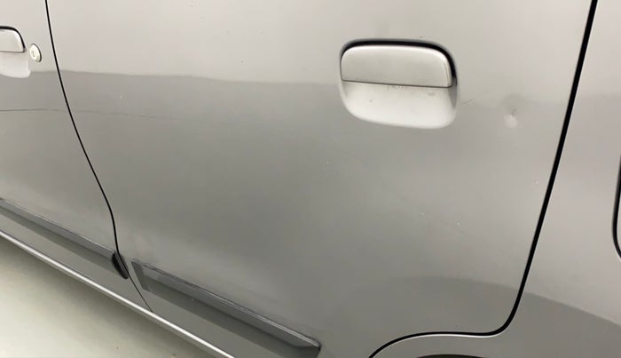 2014 Maruti Wagon R 1.0 VXI, Petrol, Manual, 53,394 km, Rear left door - Slightly dented