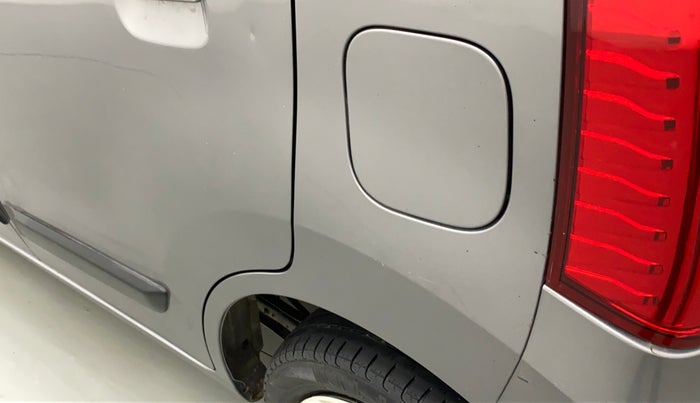 2014 Maruti Wagon R 1.0 VXI, Petrol, Manual, 53,394 km, Left quarter panel - Minor scratches