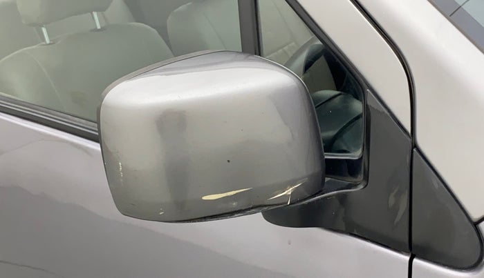 2014 Maruti Wagon R 1.0 VXI, Petrol, Manual, 53,394 km, Right rear-view mirror - Slight misalignment