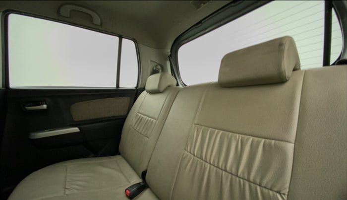 2014 Maruti Wagon R 1.0 VXI, Petrol, Manual, 53,394 km, Right Side Rear Door Cabin