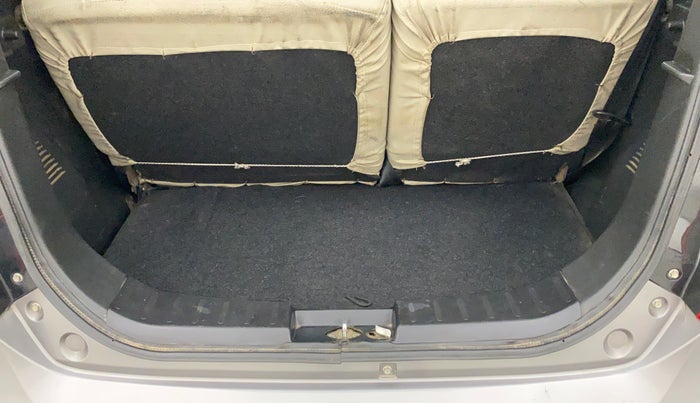 2014 Maruti Wagon R 1.0 VXI, Petrol, Manual, 53,394 km, Boot Inside