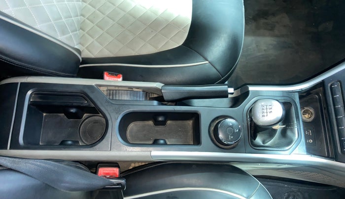 2018 Tata NEXON XM PETROL, CNG, Manual, 94,517 km, Gear Lever
