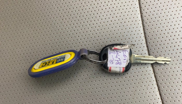 2014 Hyundai Eon D-LITE+, Petrol, Manual, 84,097 km, Key Close Up