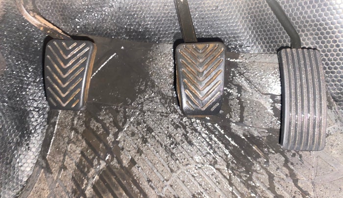 2014 Hyundai Eon D-LITE+, Petrol, Manual, 84,097 km, Pedals