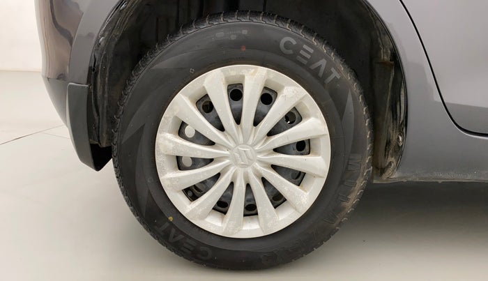 2016 Maruti Swift VXI, Petrol, Manual, 41,009 km, Right Rear Wheel