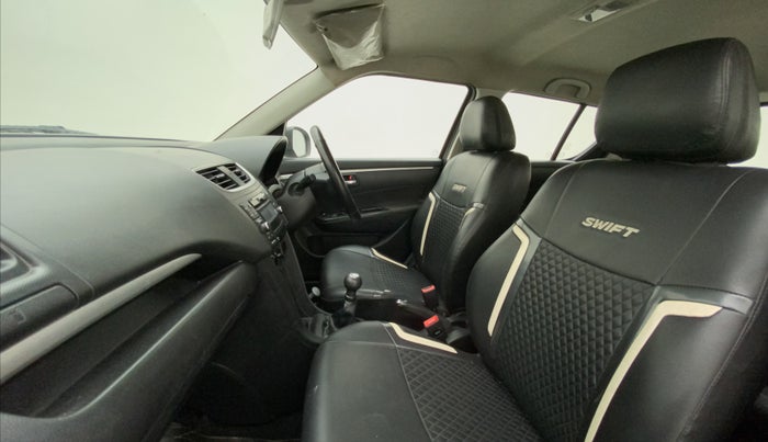 2016 Maruti Swift VXI, Petrol, Manual, 41,009 km, Right Side Front Door Cabin