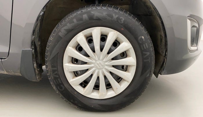 2016 Maruti Swift VXI, Petrol, Manual, 41,009 km, Right Front Wheel