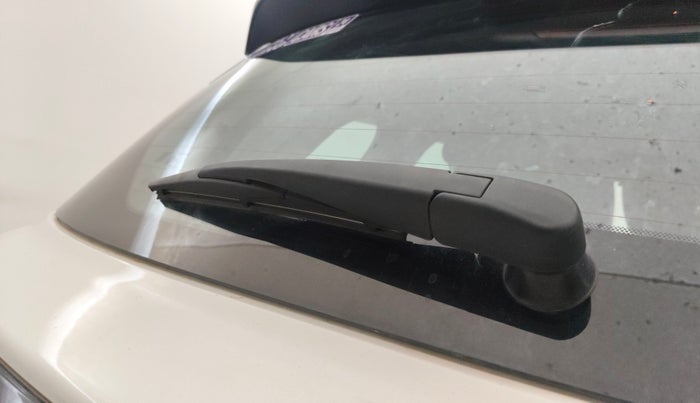 2023 Maruti Grand Vitara ALPHA SMART HYBRID AT, Petrol, Automatic, 32,182 km, Rear Wiper