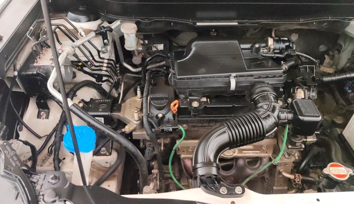 2023 Maruti Grand Vitara ALPHA SMART HYBRID AT, Petrol, Automatic, 32,182 km, Engine View - Right