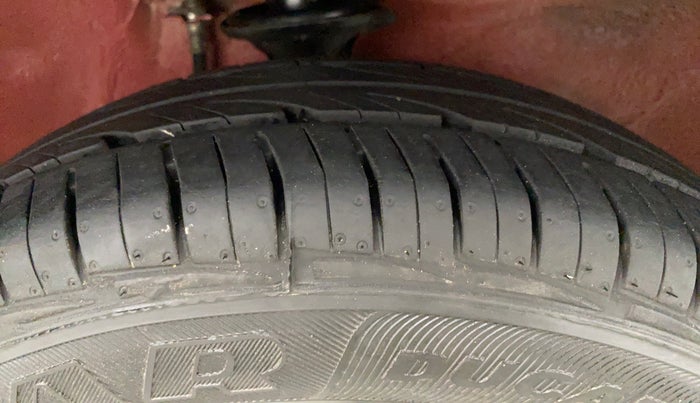 2019 Maruti Alto 800 VXI, Petrol, Manual, 7,318 km, Right Front Tyre Tread