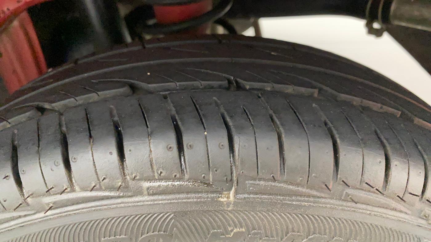 2019 Maruti Alto 800 VXI, Petrol, Manual, 7,318 km, Left Rear Tyre Tread