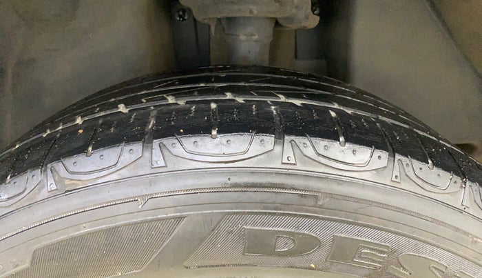 2021 Jeep Compass SPORT 1.4 PETROL, Petrol, Manual, 67,939 km, Left Rear Tyre Tread