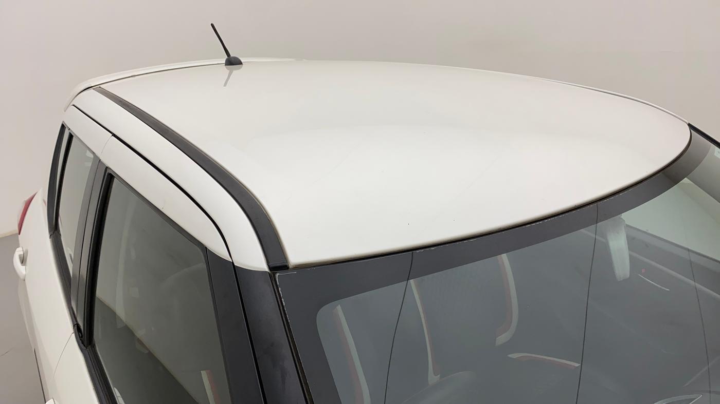 2015 Maruti Swift VXI, Petrol, Manual, 1,16,985 km, Roof