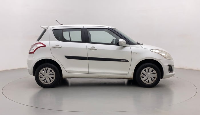 2015 Maruti Swift VXI, Petrol, Manual, 1,16,985 km, Right Side View