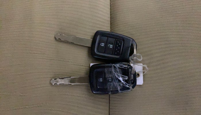 2015 Honda City 1.5L I-VTEC SV CVT, Petrol, Automatic, 73,847 km, Key Close Up