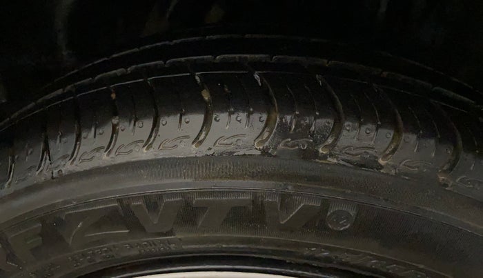 2015 Honda City 1.5L I-VTEC SV CVT, Petrol, Automatic, 73,847 km, Left Rear Tyre Tread