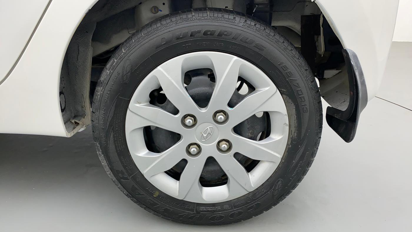 2018 Hyundai Eon MAGNA PLUS, Petrol, Manual, 15,795 km, Left Rear Wheel