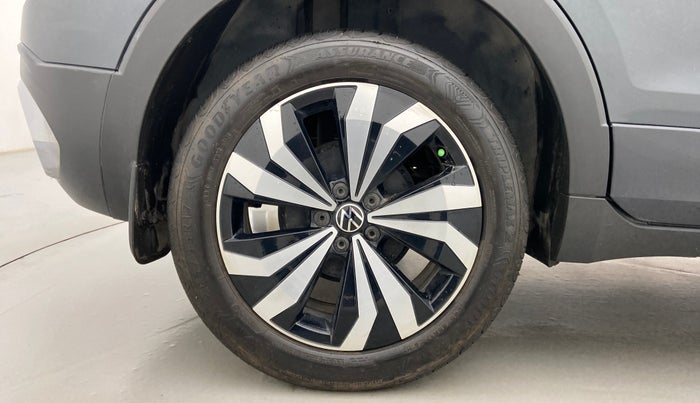 2021 Volkswagen TAIGUN GT PLUS 1.5 TSI DSG, Petrol, Automatic, 33,272 km, Right Rear Wheel