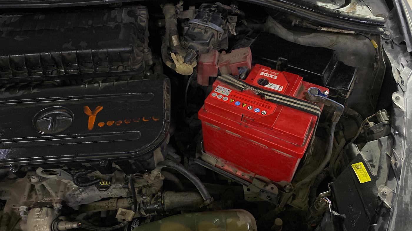 2022 Tata TIGOR XZ PLUS CNG, CNG, Manual, 32,505 km, Engine View - Left