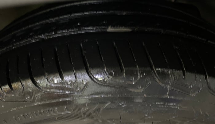 2022 Tata TIGOR XZ PLUS CNG, CNG, Manual, 32,505 km, Right Front Tyre Tread