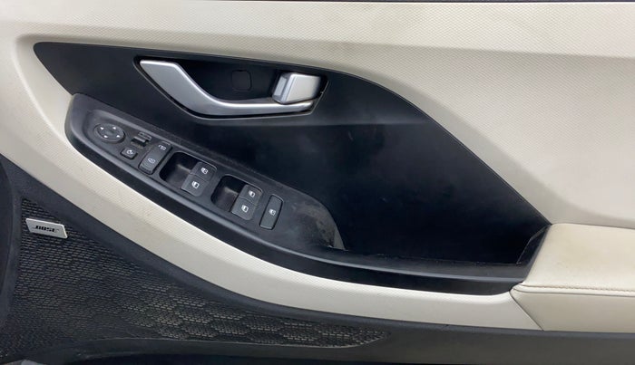 2021 Hyundai Creta SX (O) IVT 1.5 PETROL, Petrol, Automatic, 35,970 km, Driver Side Door Panels Control