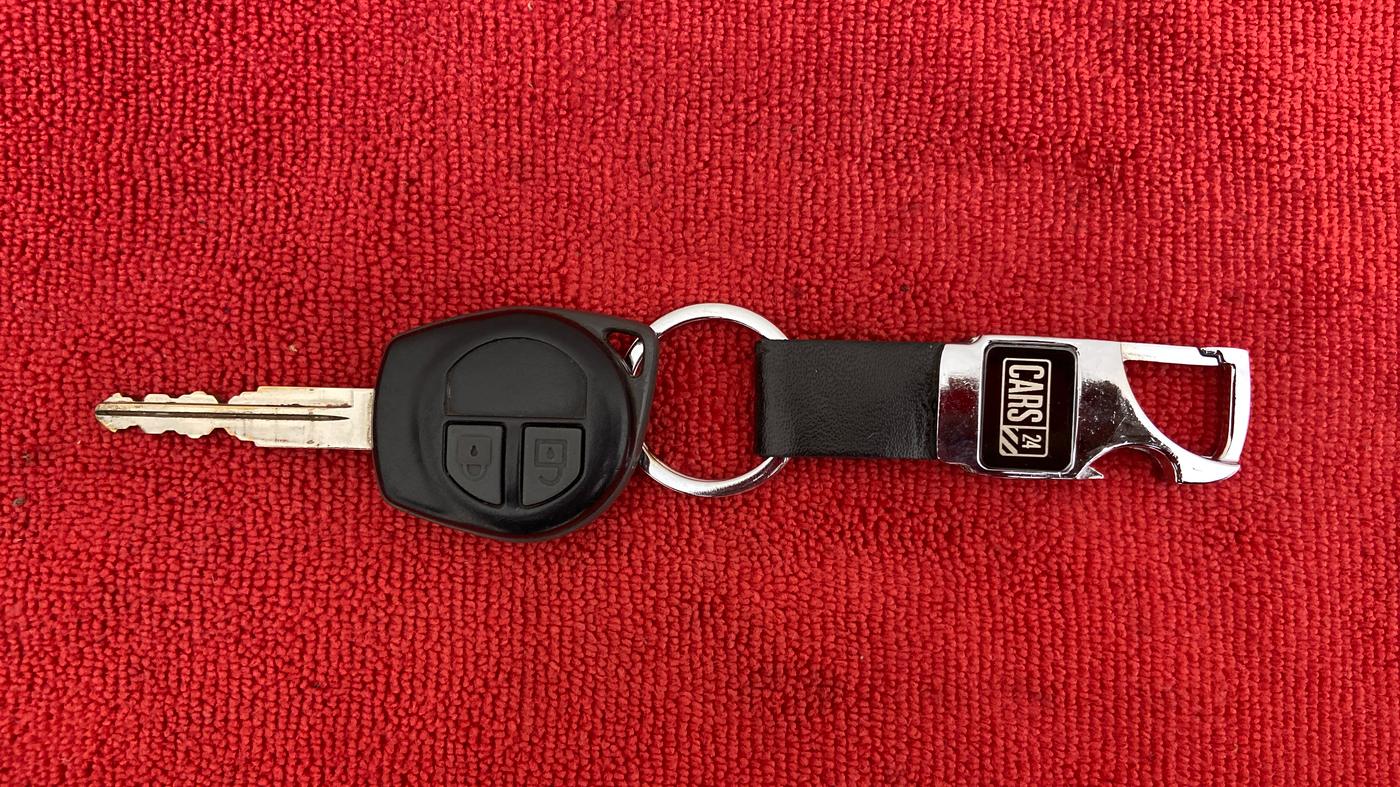2018 Maruti Wagon R 1.0 VXI, Petrol, Manual, 42,137 km, Key Close Up