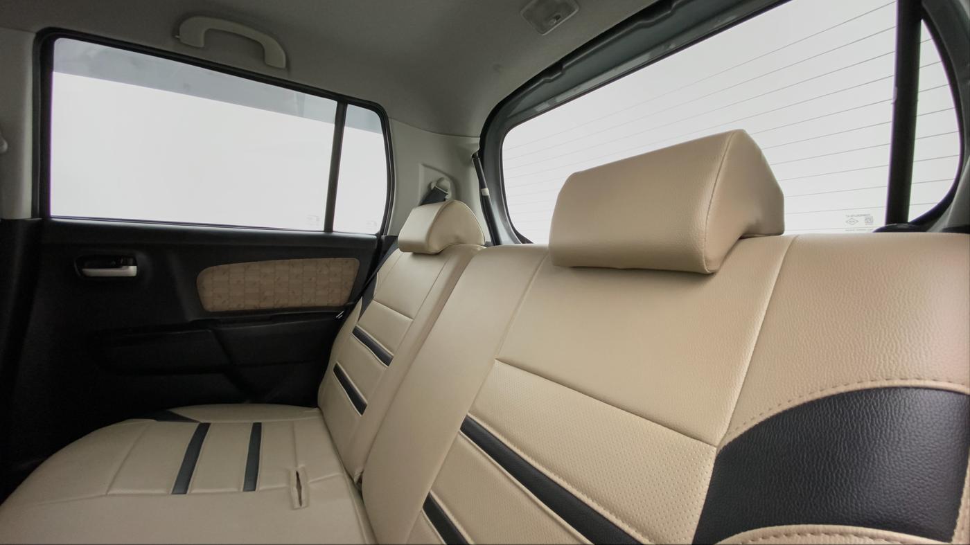 2018 Maruti Wagon R 1.0 VXI, Petrol, Manual, 42,137 km, Right Side Rear Door Cabin