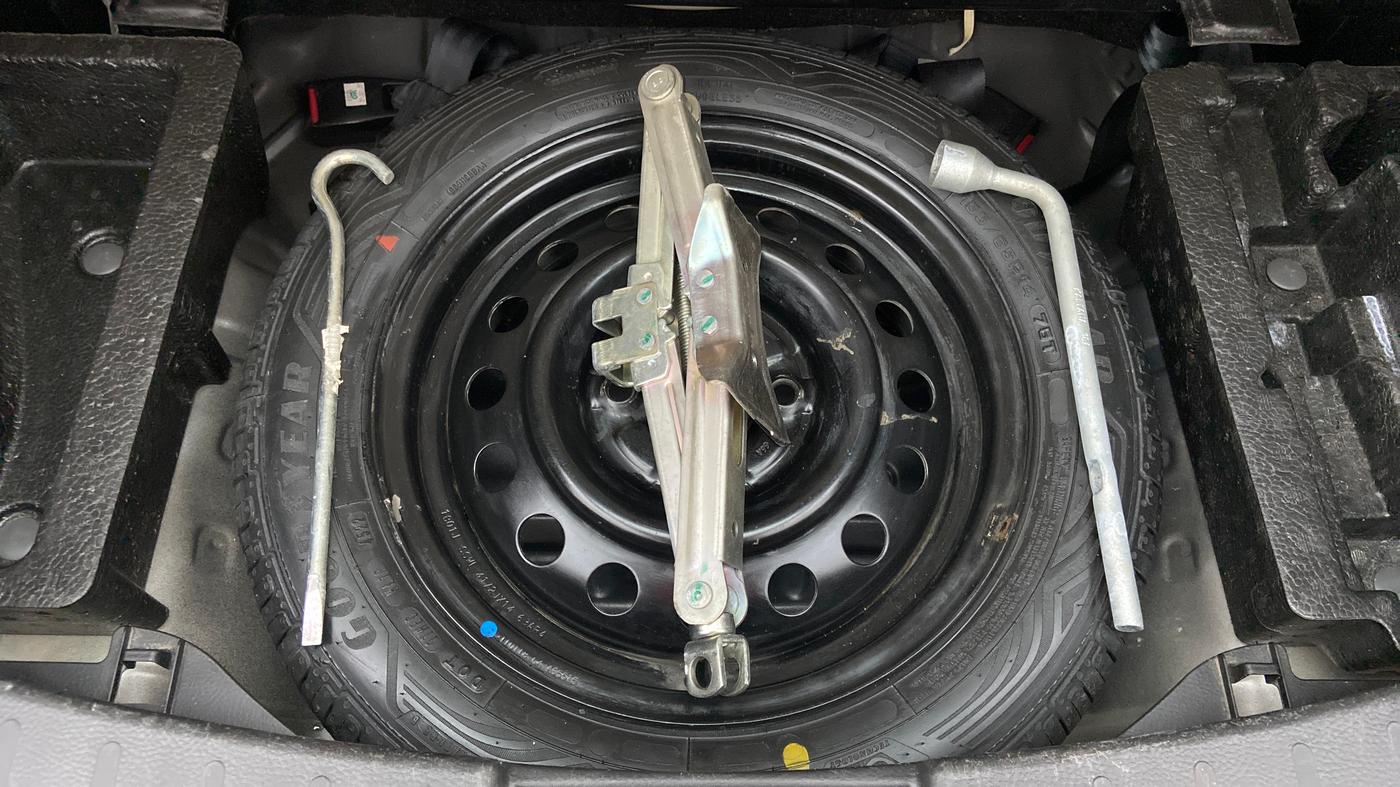 2018 Maruti Wagon R 1.0 VXI, Petrol, Manual, 42,137 km, Spare Tyre