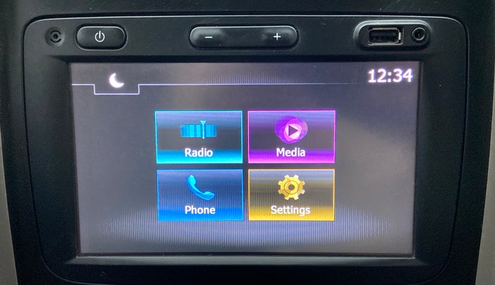 2018 Renault Duster 85 PS RXS MT DIESEL, Diesel, Manual, 1,00,039 km, Infotainment System